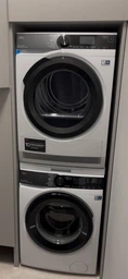 Сушильная машина AEG TR838P4U