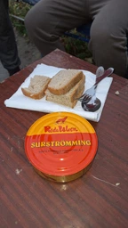 Сюрстремминг Surstromming Röda Ulven 400г банка (ферментированная сельдь Surströmming сюрстреминг) (22199) фото от покупателей 14