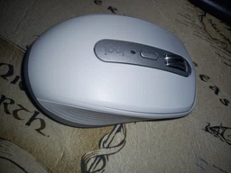 Миша бездротова Logitech MX Anywhere 3S Bluetooth Mouse Graphite (910-006958) фото от покупателей 1