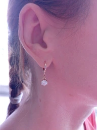 Серьги подвески Xuping Jewelry камешек на цепочке на шесть креплений 2.3 см 6 мм золотистые