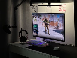 Монитор 31.5" MSI MAG 321UPX QD-OLED фото от покупателей 12