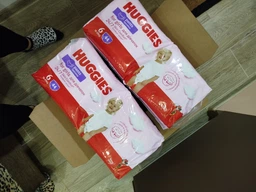 Підгузки Huggies Little Movers Pants 6 (15-25 кг) для дівчаток 88 шт (5029054568217) фото від покупців 2