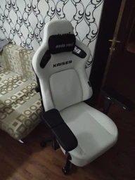Комп'ютерне крісло для геймера Anda Seat Kaiser 4 XL Orange (AD12YDDC-XLL-20-O-PV/C-03) фото від покупців 12
