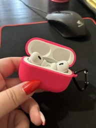 Наушники Apple AirPods Pro with MagSafe Case USB-C (2-ое поколение) (MTJV3TY/A) фото от покупателей 15