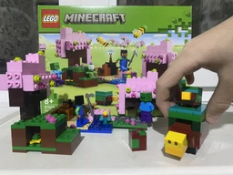 Конструктор Лего Майнкрафт Сад квітучої вишні Lego Minecraft The Cherry Blossom Garden 21260