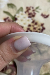 Портативный электрический молокоотсос с аккумулятором и функцией массажа Lavalier C13 387543312 фото от покупателей 4