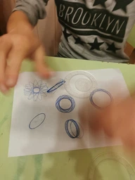Набір для творчості SUNROZ Spiral Free Style дитячий спірограф (SUN2254)