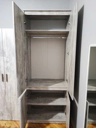 Шафа меблева дерев'яна розстібна 4-х дверна від виробника DrevoGoods з ламінованого ДСП підлогова з полицями для зберігання речей, одягу для дому та офісу - в передпокій, спальню, вітальню 800х2110х500мм; ЛДСП: Антрацит (1622F85) фото від покупців 1