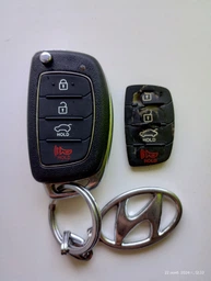 Гумові кнопки-накладки на ключ Hyundai Sonata (Хюндай Соната) скошені 4 кнопки фото від покупців 2