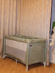 Манеж дитячий CARRELLO Piccolo+ CRL-18102 Ash Grey з двома рівнями дна