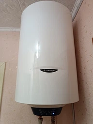 Водонагреватель Ariston круглый BLU1 ECO PL DRY, 80л, 1,8кВт фото от покупателей 17
