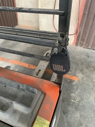 Портативна колонка JBL Clip 4 5W Black (JBLCLIP4BLK) фото від покупців 1