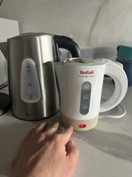 Електрочайник TEFAL Travel city KO120130