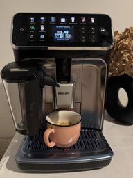 Кофемашина PHILIPS Series 5500 LatteGo EP5547/90 фото от покупателей 19