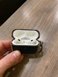 Защитный ударопрочный чехол Air Case для беспроводных наушников AirPods Pro/AirPods Pro 2 коричневый с карабином фото от покупателей 3