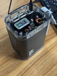 Повербанк для ноутбука 60000 mah 140W с быстрой зарядкой PD Quick Charge 3.0 Fast Charge хороший УМБ Remzona Exover 60X 2 USB-A 2 USB-C для телефона айфона роутера планшета макбука большой LED дисплей портативный мощный фонарик защита IP67 кабель 100W фото от покупателей 14