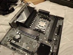 Процессор AMD Ryzen 7 9700X (100-000001404) Tray - No Cooler, sAM5, 3,8 (5,5 GHz Turbo), 32MB фото от покупателей 16