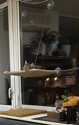 Подвесная лежанка - гамак для кошек Window Mounted Cat Bed