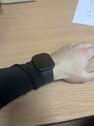Чохол Spigen Rugged Armor для Apple Watch 4/5/6/SE 44mm Black (062CS24469)