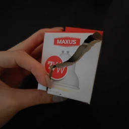 Лампа світлодіодна MAXUS 1-LED-721 MR16 7 W 3000 K 220V GU10