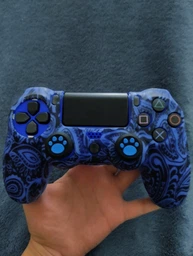 Захисний силіконовий чохол Blue Leaf для геймпаду Sony DualShock 4™ (PS4) + в подарунок накладки на стіки [425940093] фото від покупців 3