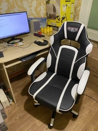 Кресло геймерское AMF VR Racer Dexter Webster Черное с красным (545086/BN-W0008) фото от покупателей 8