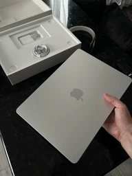 Ноутбук Apple MacBook Air 13.6" M3 8/256GB 2024 (MRXV3UA/A) Midnight