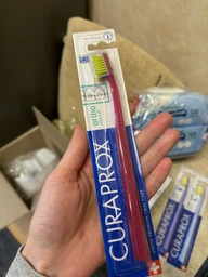 Зубная щетка Curaprox CS 5460 Ortho Ultra Soft Ультра-мягкая (CS5460 ortho-08) фото от покупателей 13