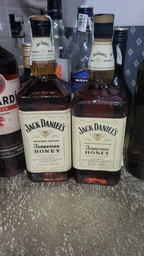 Ликер Jack Daniel's Tennessee Honey 0.7 л 35% (5099873001370_5099873009116) фото от покупателей 7