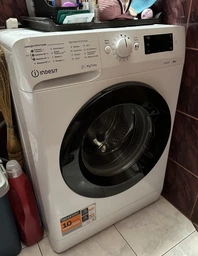 Пральна машина Indesit OMTWSE 61051 WK UA вузька