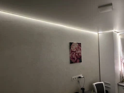 Світлодіодна LED Strips стрічка 2835 5 м теплий білий колір для прикраси кухні, кімнати, гардеробних, вітрин фото від покупців 2
