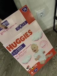 Підгузник Huggies Pants 4 M-Pack (9-14 кг) для дівчаток 116 шт (5029054237434) фото від покупців 10