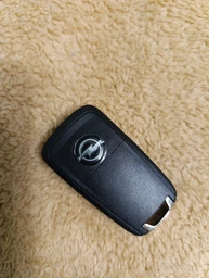 Корпус выкидного ключа для OPEL Astra Insignia Zafira Vectra, 2 белые кнопки, лезвие HU100 (Turkey) фото от покупателей 3
