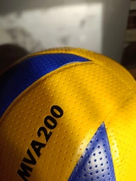 М'яч волейбольний Mikasa MVA 200 (SP 0162-3) FIVB склеєний PVC мікрофібра жовтий із синім