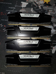 G.Skill 64 GB (2x32GB) DDR4 2666 MHz Ripjaws V Classic Black (F4-2666C18D-64GVK) фото от покупателей 2