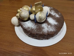 Шоколадні їстівні кулі, шарики, коло, об'ємні сфери всередині порожні Ø5см, Ø3см та ваші цифри для чоловіка, дружини, дітей для прикраси тортів набір 18 штук (SNP - 00510а) фото от покупателей 1