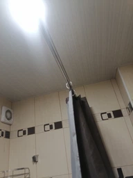 Карниз для ванної Комфорт Люкс кутовий 150×70 фото від покупців 1