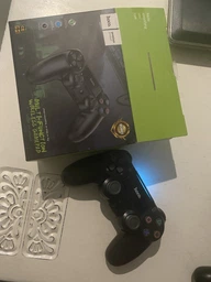 Беспроводный джойстик геймпад Hoco DGM01 Bluetooth для компьютера, PS4, PS3 с гироскопом и вибрацией фото от покупателей 2