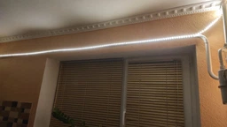 Светодиодная LED Strips лента 2835 5 м белый цвет для украшения кухни, комнаты, гардеробной, витрин фото от покупателей 15
