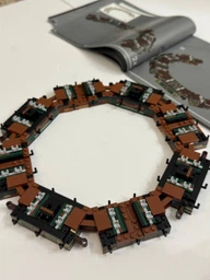 Конструктор LEGO Icons Рождественский венок 1194 детали (10340) фото от покупателей 2
