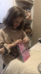 Шоколадний набір Shokosmile Донечці 100 г (2000992387316) фото от покупателей 2