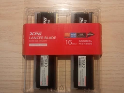 Оперативная память ADATA DDR5-6000 32768MB PC5-48000 (Kit of 2x16384) XPG Lancer RGB Black (AX5U6000C3016G-DTLABRBK) фото от покупателей 1