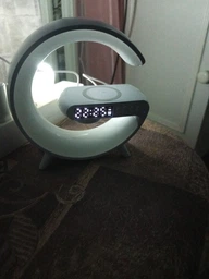 Настільна смарт-лампа нічник з Bluetooth колонкою та бездротовою зарядкою G63 RGB G-Smart Light Чорний