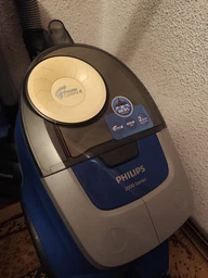Пылесос без мешка PHILIPS 2000 series XB2125/09