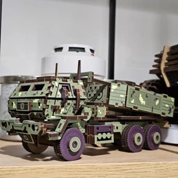 Деревянный 3D пазл-конструктор THEGRAVIX "HIMARS" зелёный пиксель (03862)