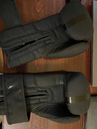 Боксерські рукавиці PowerPlay 3024 Ultra Mat Чорно-Темно сині 16 унцій (PP_3024_16oz_Bl/Navy) фото от покупателей 1