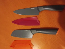 Нож шеф-повара Tefal Fresh Kitchen с чехлом 15 см (K1220304) фото от покупателей 5