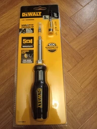 Викрутка - набір DeWALT FULL FIT 6 Way, з бітами 2 шт.: двостороння біта під прямий шліц: 4 та 5.5 мм, двостороння біта під шліц Phillips: PH1 та PH2 DWHT66569-0 фото від покупців 2