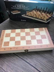 Шахматы шашки нарды набор 3в1 доска из дерева маленькие небольшие фигуры деревянные классические подарочные традиционные детские игровой комплект шахматный для детей игра в коробке 3 в 1 24 на 24 Hechpro ТБ7224 + игральные кубики фото от покупателей 3