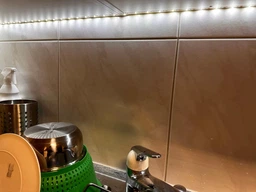 Світлодіодна стрічка сенсорна LED USB 5V 8W 6000К холодний 5m, Athand